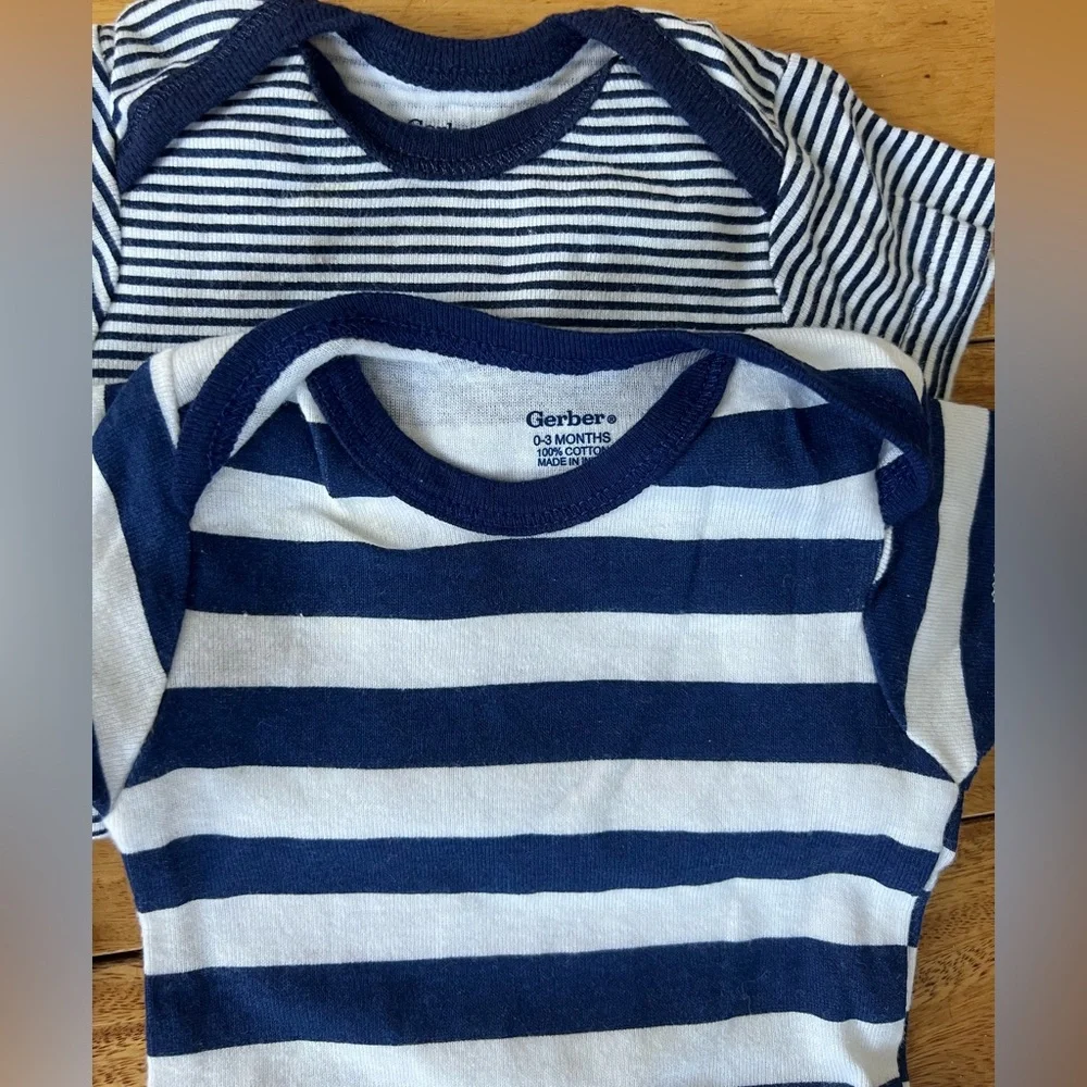 NWOT Gerber 0-3M Bundle Baby Boy Stripes Cars Sports Prints - Picture 9 of 11